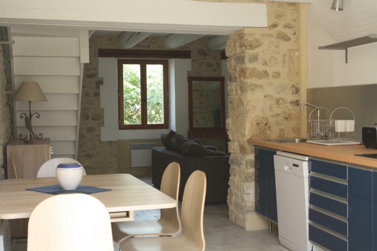 Gite De L Ancienne Poste Bourdic Buitenkant foto
