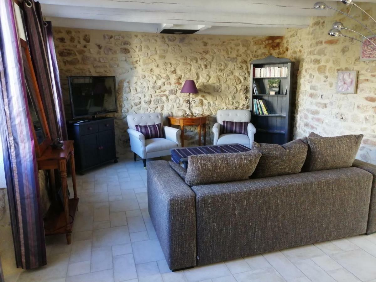 Gite De L Ancienne Poste Bourdic Buitenkant foto